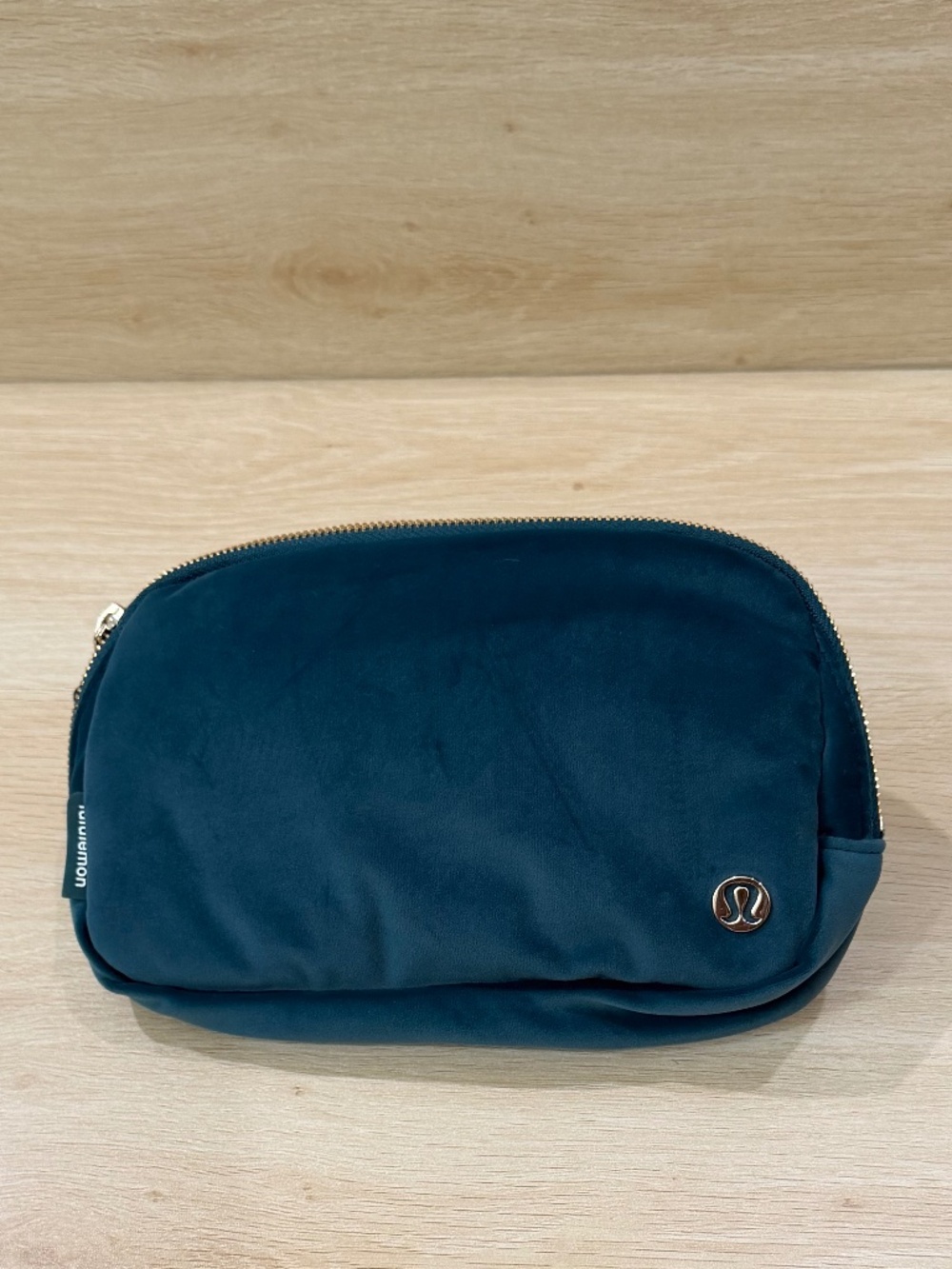 Lululemon Everywhere Belt Bag